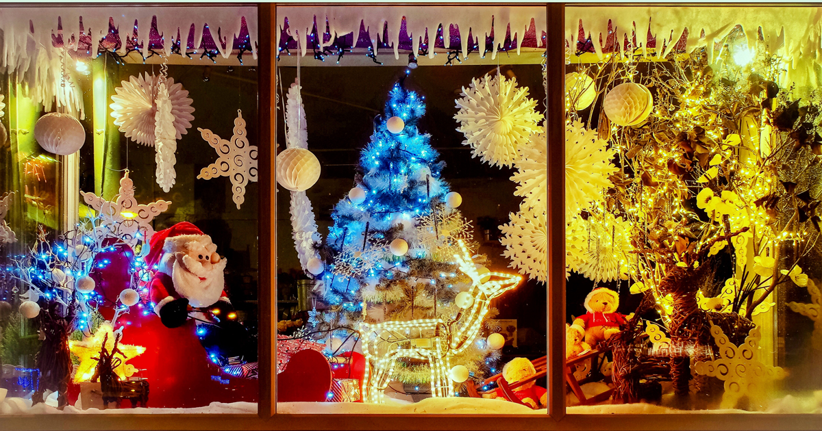 Christmas window display props Clearance